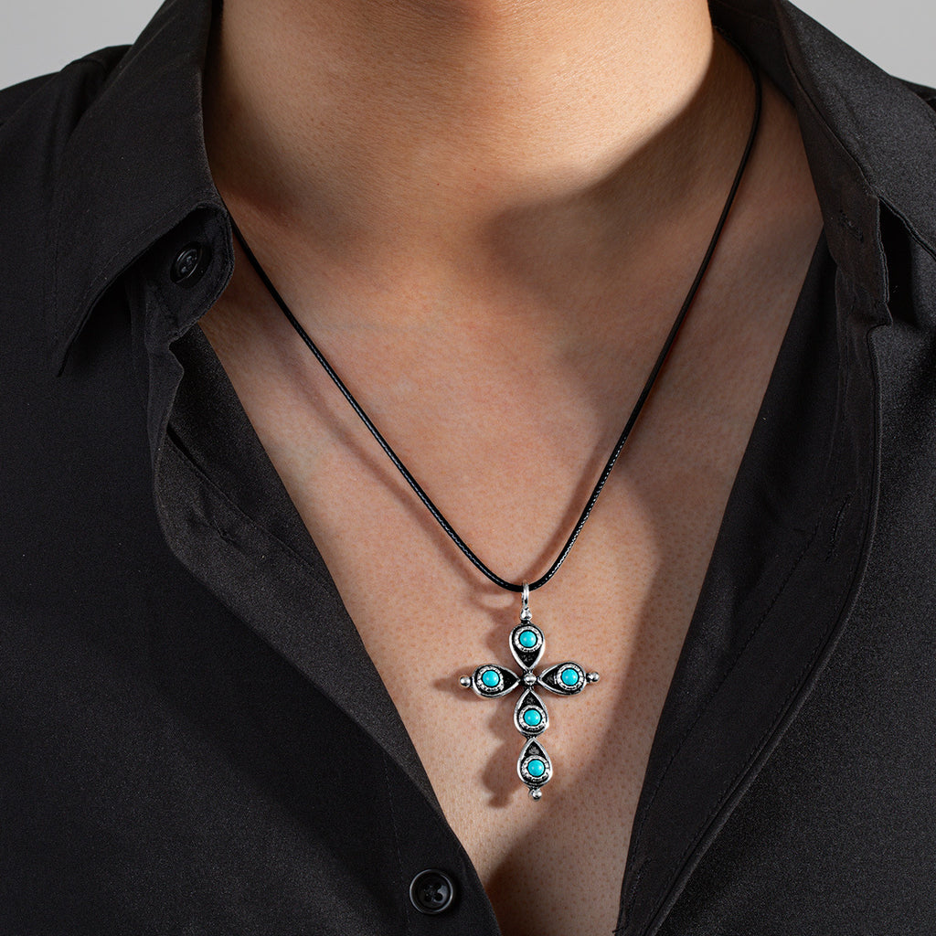Heart-shaped Skull Alloy Cross Pendant Necklace