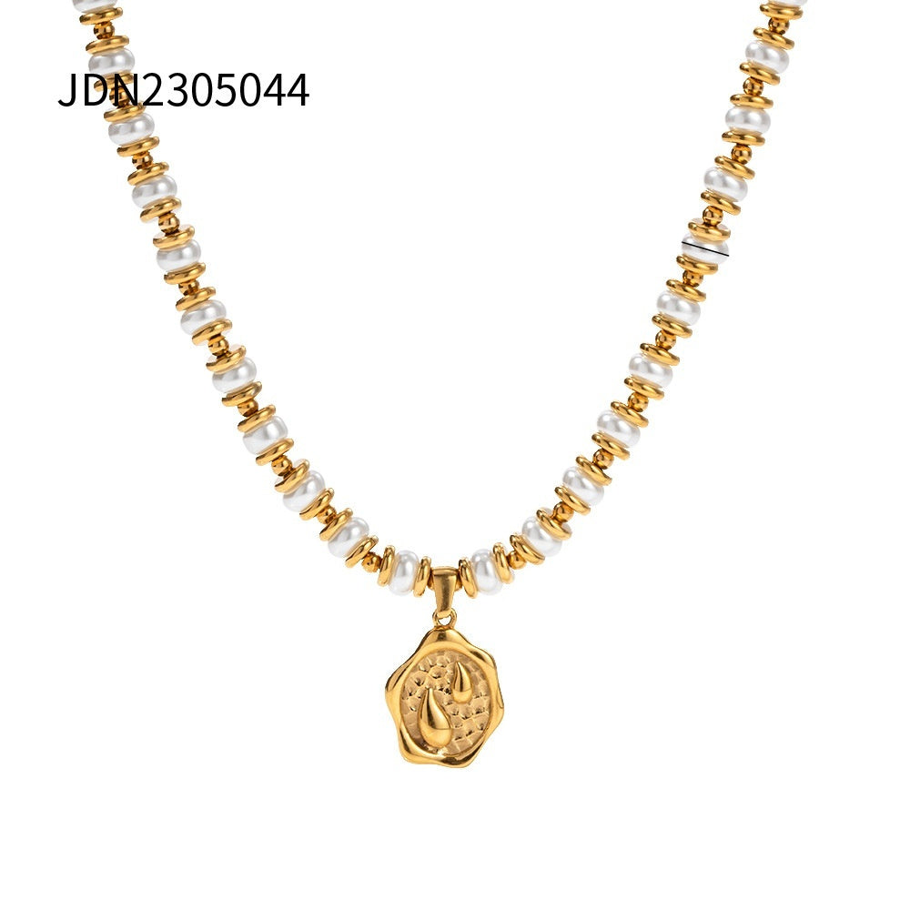 European And American Titanium Steel Shell Pearl Necklace