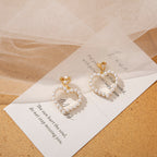 Fashionable And Personalized Earrings Without Ear Holes, Retro Round Face, High-end Feeling, Imitation Pearl Heart Earrings