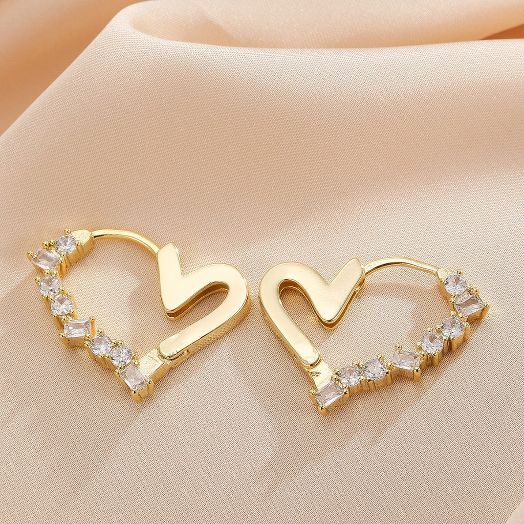 Fashionable And Minimalist Rhinestone Studded Heart-shaped Earrings