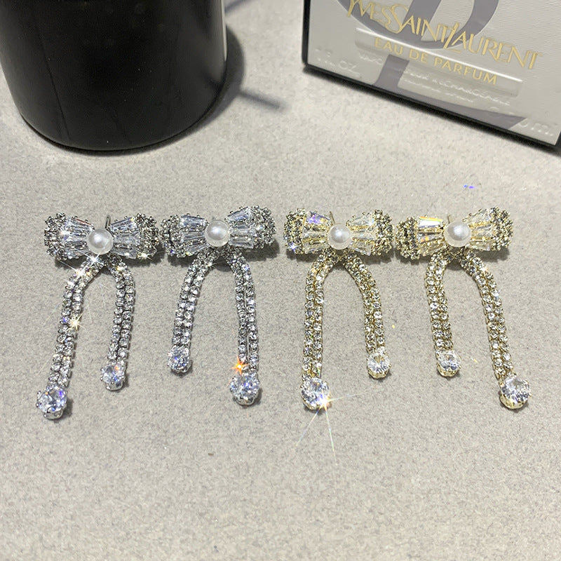 Niche New Arrival Sparkling Diamond Bow Tassel Earrings